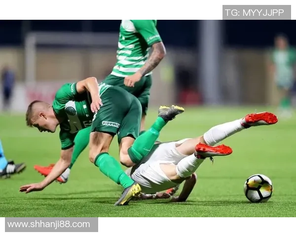 新圣徒与泰拜尼的激烈对决揭示足球战术与团队精神的较量